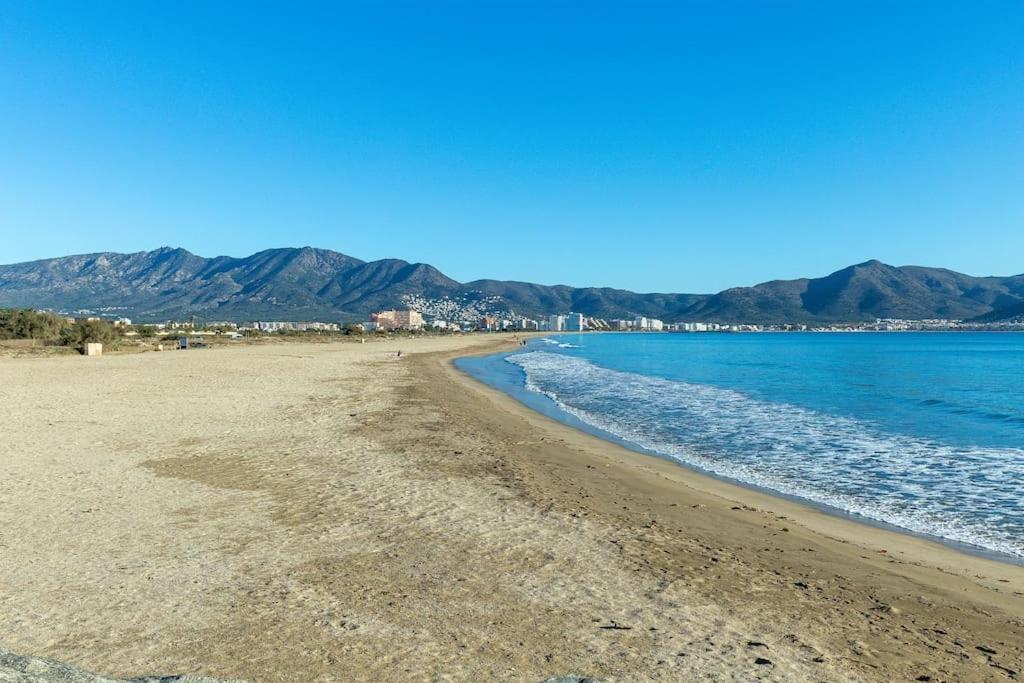 V020 - Puerto Primero Empuriabrava Extérieur photo